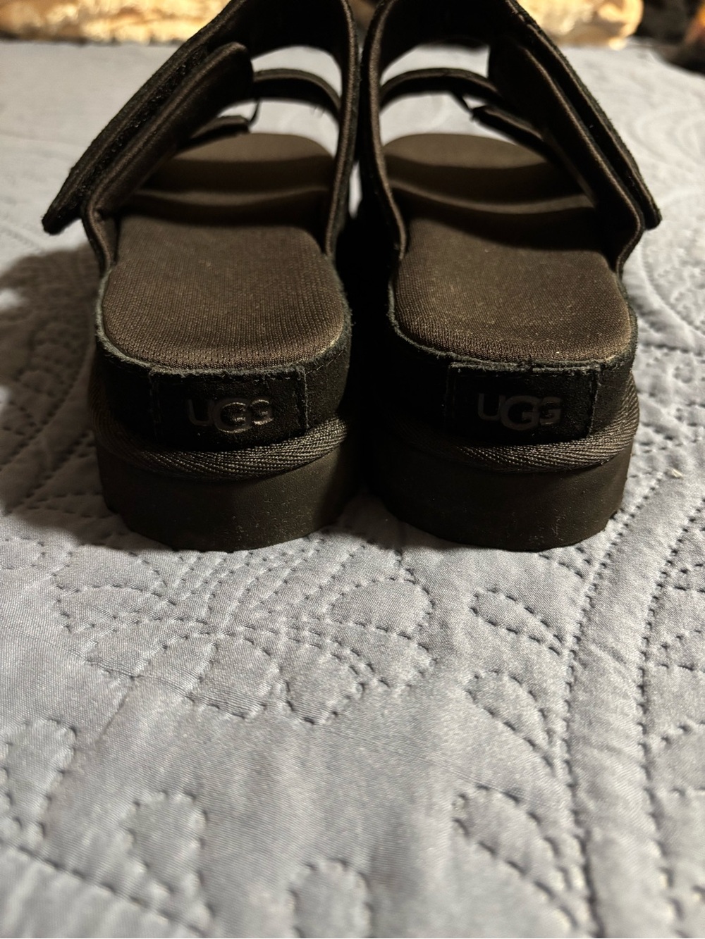 UGG Platform Sandal - Picture 3 of 6